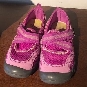 Carter’s Child of Mine Purple Mesh Shoes Toddler Girl Size 9